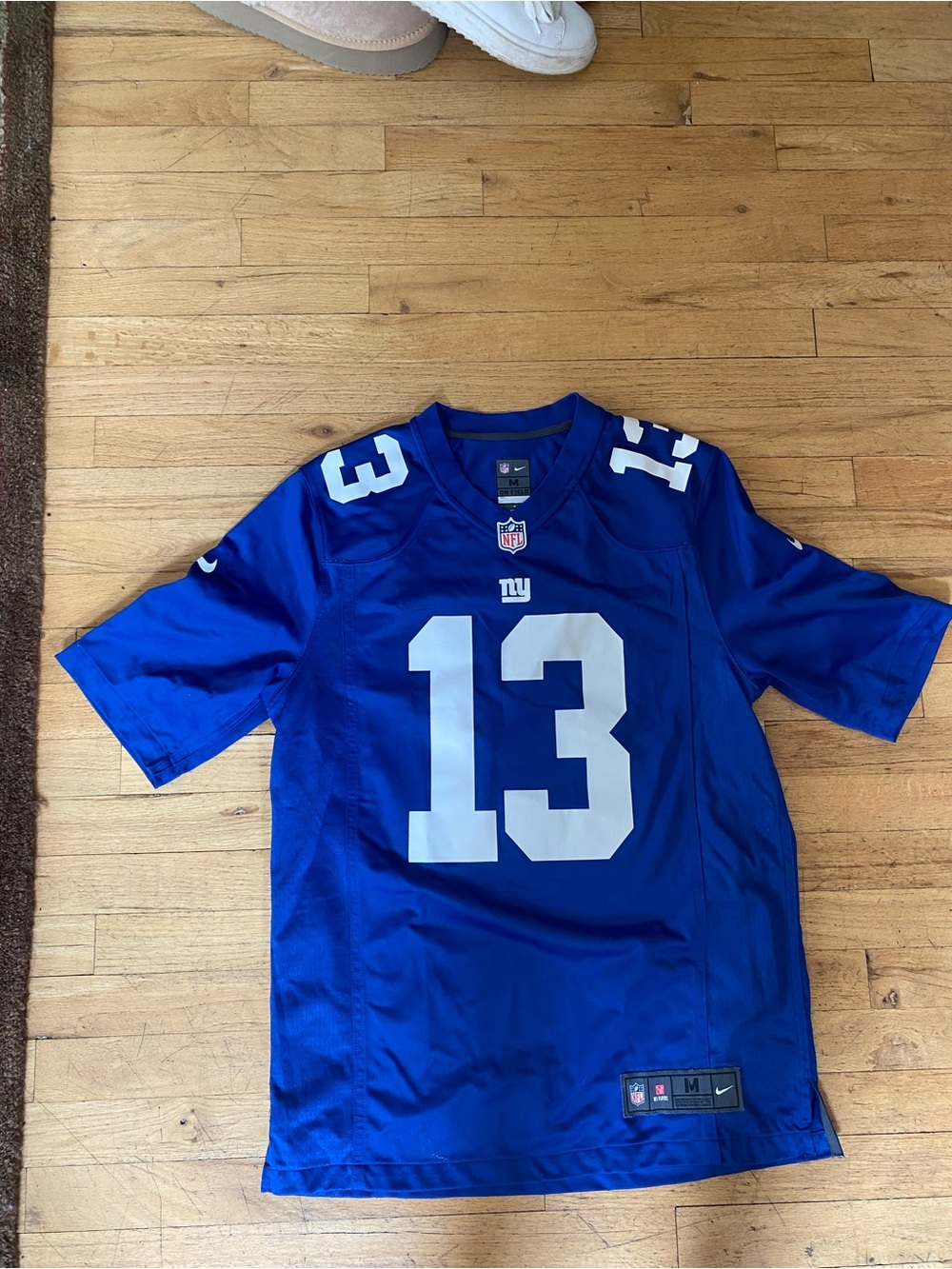 New York Giants Beckman JR  football Jersey. Like new!! Size medium